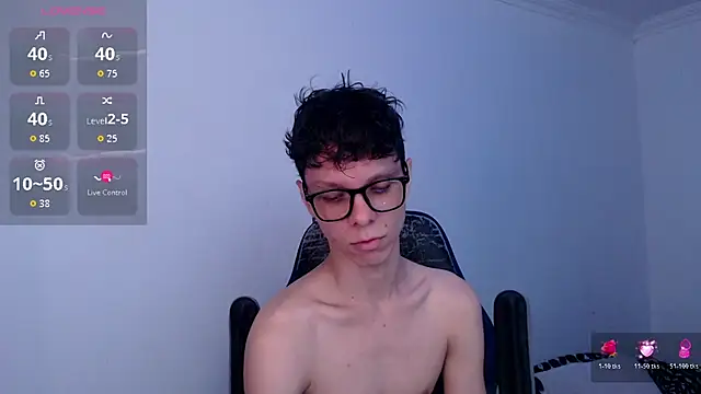 Snapshot of bryamado69 chatting on 07/06/26, 12:35 bryamado69 online show from 07/06/26, 12:35