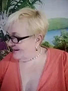 VioletSweet566 online show from 12/11/24, 05:26