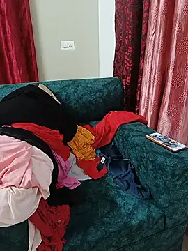 BongQueen9 online show from 06/24/26, 12:42