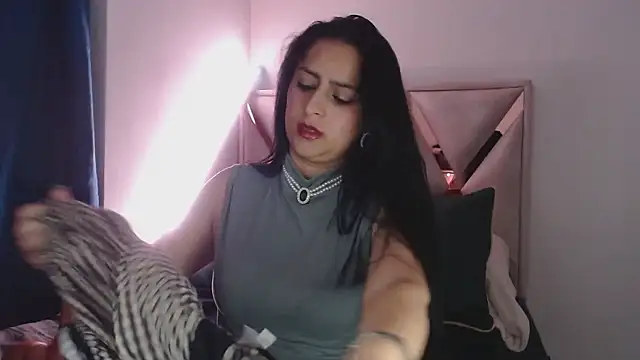 Snapshot of Andrea_Sexx_ chatting on 12/03/24, 04:14 Andrea Sexx  online show from 12/03/24, 04:14