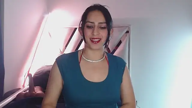 Snapshot of Andrea_Sexx_ chatting on 12/10/24, 06:54 Andrea Sexx  online show from 12/10/24, 06:54