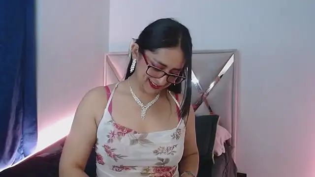 Snapshot of Andrea_Sexx_ chatting on 02/15/25, 10:31 Andrea Sexx  online show from 02/15/25, 10:31