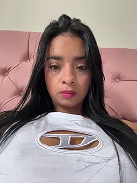 Laura fernandezII online show from 03/10/25, 02:26