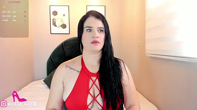 LenaRuiz  online show from 06/25/26, 12:09