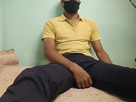 Snapshot of vicky0805 chatting on 12/17/24, 08:34 vicky0805 online show from 12/17/24, 08:34