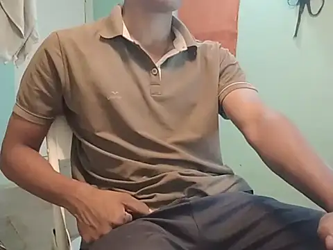 Snapshot of vicky0805 chatting on 03/10/25, 08:26 vicky0805 online show from 03/10/25, 08:26