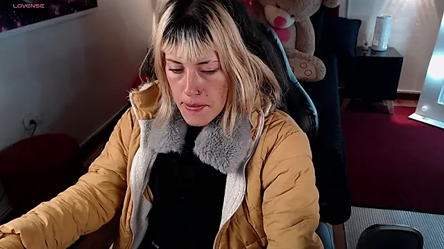  sharlotte777 online show from 02/18/25, 01:11