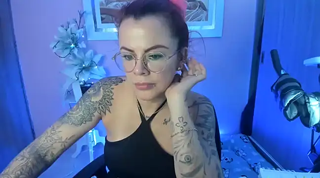 KAROL MILF online show from 02/14/25, 12:41