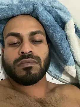 islandvybee55 online show from 12/29/24, 09:28