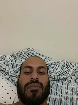 islandvybee55 online show from 01/15/25, 12:30