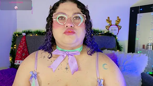 lunitaa0 online show from 12/04/25, 03:05