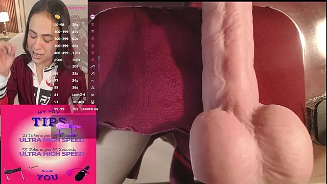 Snapshot of CookiesAndBoots chatting on 03/11/26, 05:35 CookiesAndBoots online show from 03/11/26, 05:35