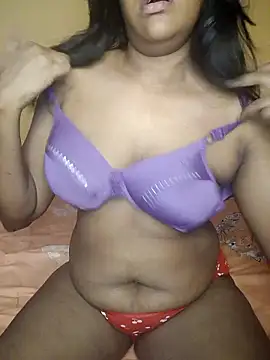 Snapshot of Nethmi156 chatting on 01/17/26, 12:04 Nethmi156 online show from 01/17/26, 12:04