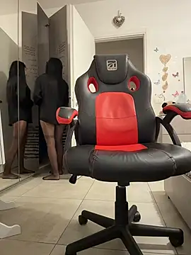 cicciolina online show from 12/04/25, 01:09