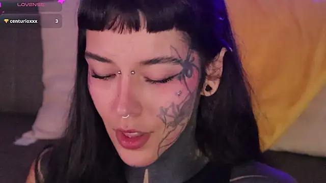 Snapshot of FairyFlexxxx chatting on 02/04/26, 01:55 FairyFlexxxx online show from 02/04/26, 01:55