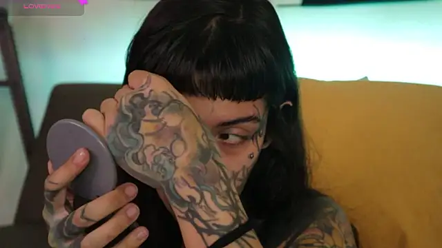 Snapshot of FairyFlexxxx chatting on 03/10/26, 12:10 FairyFlexxxx online show from 03/10/26, 12:10