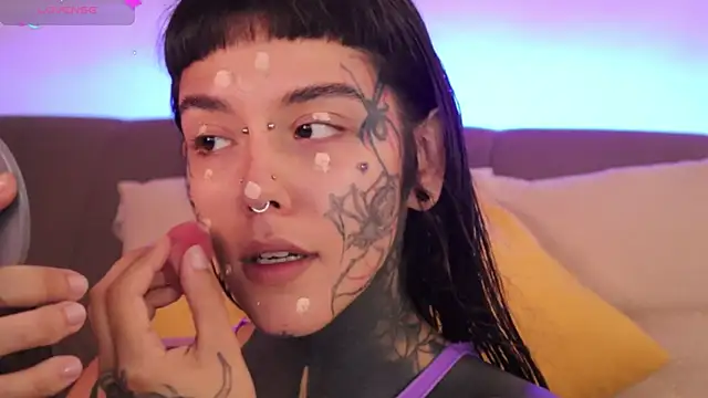 Snapshot of FairyFlexxxx chatting on 03/17/26, 05:05 FairyFlexxxx online show from 03/17/26, 05:05