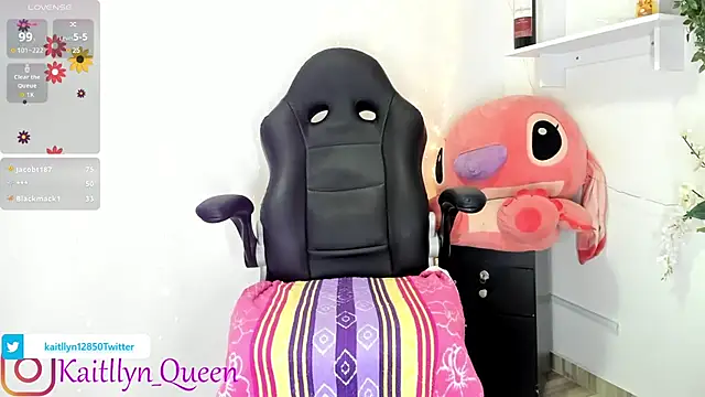 Kaitllyn Queen online show from 12/13/25, 08:04