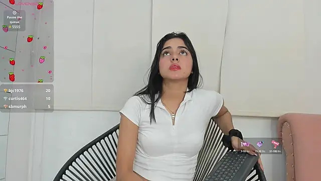 natalia aguirre1 online show from 02/08/25, 03:42