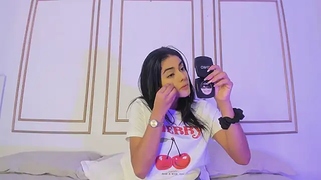 natalia aguirre1 online show from 02/20/25, 12:36