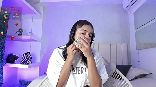 natalia aguirre1 online show from 03/11/26, 03:18