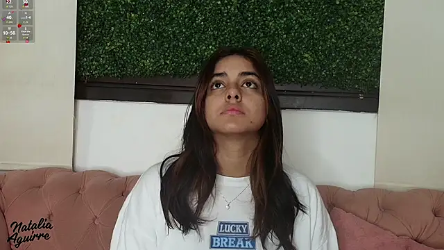 natalia aguirre1 online show from 03/12/26, 12:11