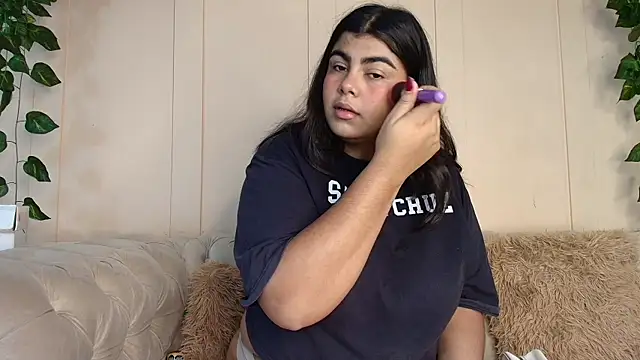 JOCELYN SANTANA1 online show from 11/29/25, 12:08