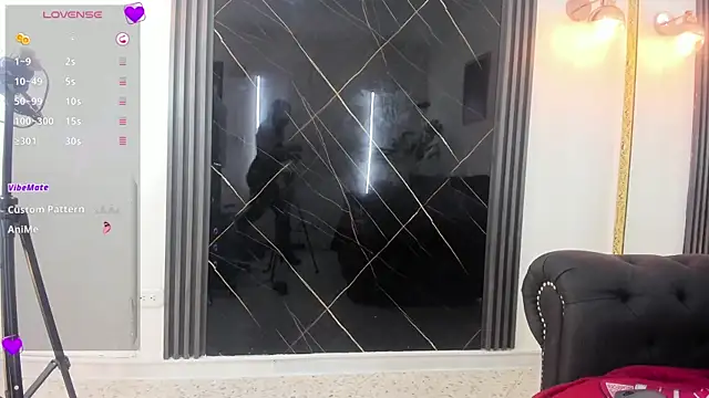 Snapshot of VickyJohnson1 chatting on 03/03/26, 08:37 VickyJohnson1 online show from 03/03/26, 08:37