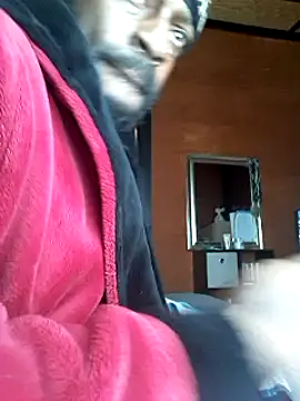 SukItSlo444 online show from 01/05/25, 09:57