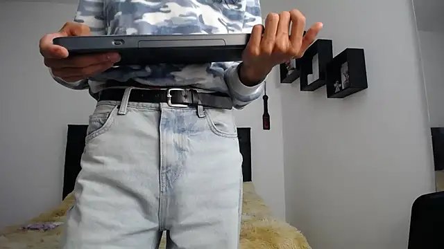 abigail f00x online show from 03/14/25, 01:24