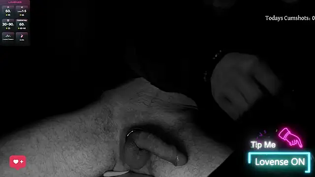 Snapshot of coupleofficial chatting on 09/18/25, 06:21 coupleofficial online show from 09/18/25, 06:21