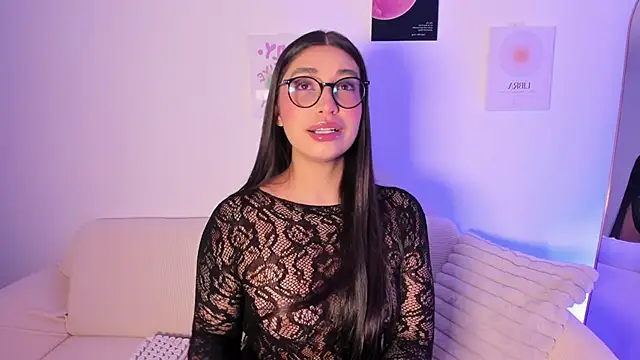 Snapshot of sensualhaven_ chatting on 11/02/25, 01:08 sensualhaven online show from 11/02/25, 01:08