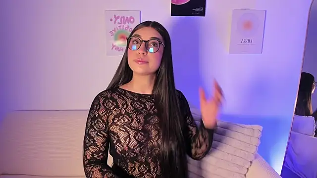 Snapshot of sensualhaven_ chatting on 11/29/25, 12:13 sensualhaven online show from 11/29/25, 12:13