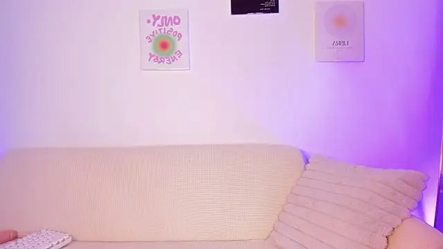 Snapshot of sensualhaven_ chatting on 03/01/26, 05:48 sensualhaven online show from 03/01/26, 05:48