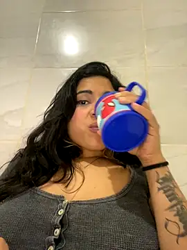 Snapshot of mysteriousgirl20 chatting on 12/13/25, 07:53 mysteriousgirl20 online show from 12/13/25, 07:53