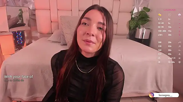 Snapshot of lexiee_grey_ chatting on 01/29/25, 06:18 lexiee grey online show from 01/29/25, 06:18