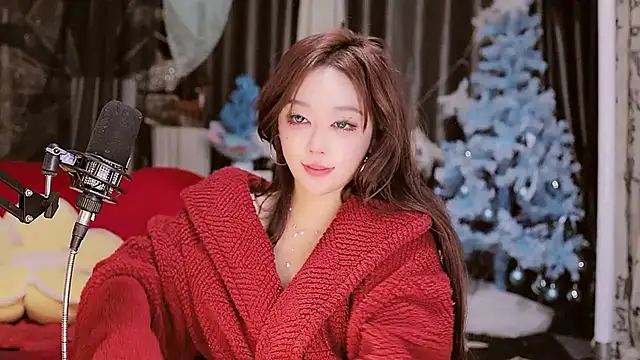 Missy Nana21 online show from 12/13/24, 07:10