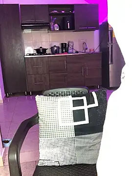 Snapshot of EmmaRossem chatting on 01/09/26, 08:10 EmmaRossem online show from 01/09/26, 08:10