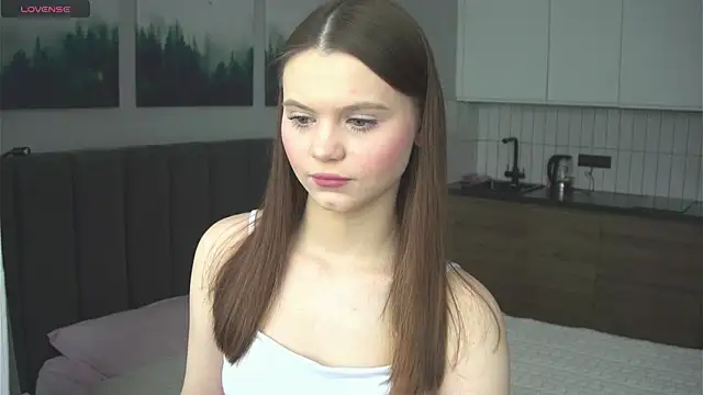 its me lissa  online show from 06/10/26, 01:43