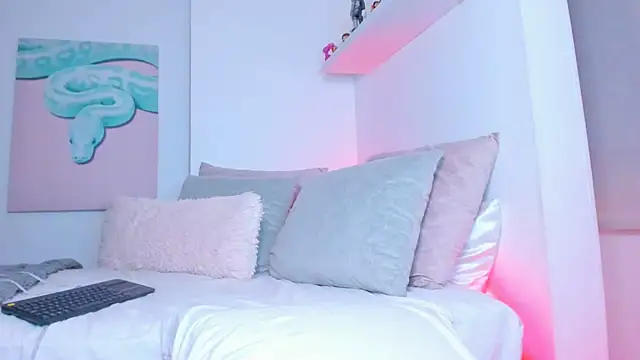 Alexis Rosse online show from 12/15/24, 03:34