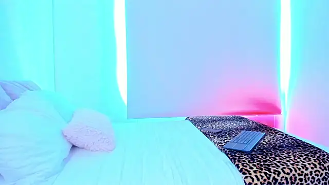 Snapshot of Alexis_Rosse chatting on 04/01/26, 01:41 Alexis Rosse online show from 04/01/26, 01:41