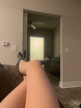 Kinkbitch25 online show from 01/08/25, 07:13