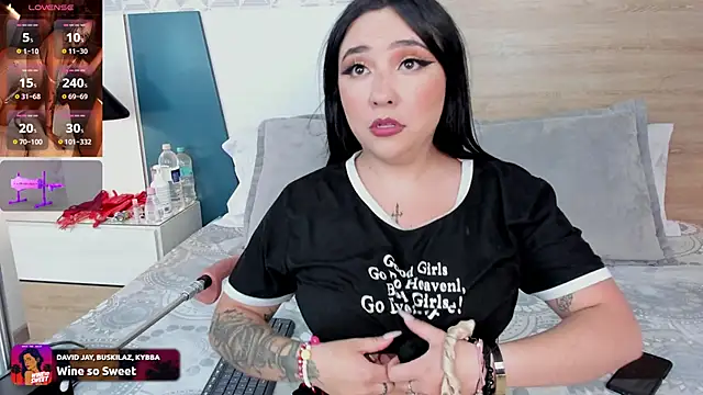 Megansttein  online show from 02/26/25, 11:59