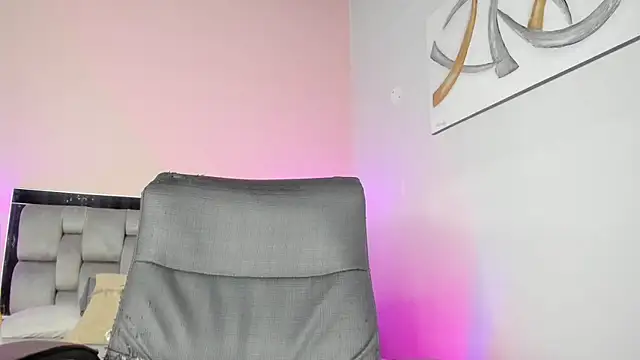 Snapshot of kimberlyycox chatting on 03/03/25, 10:31 kimberlyycox online show from 03/03/25, 10:31