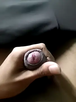 Snapshot of AloneDick chatting on 02/06/26, 08:51 AloneDick online show from 02/06/26, 08:51