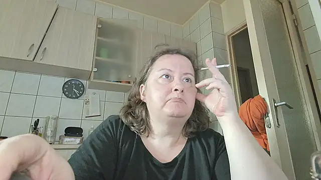 Snapshot of melissaBlessing chatting on 01/25/25, 12:26 melissaBlessing online show from 01/25/25, 12:26