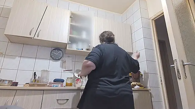 Snapshot of melissaBlessing chatting on 02/11/25, 06:08 melissaBlessing online show from 02/11/25, 06:08