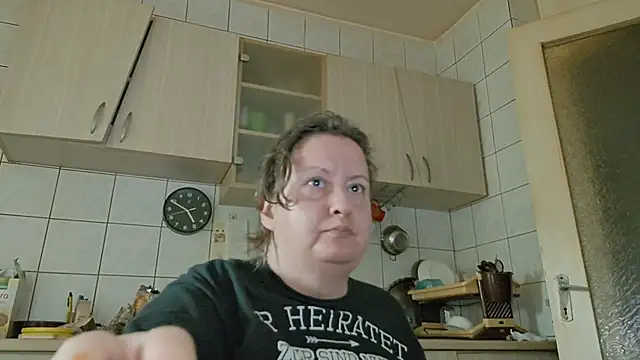 Snapshot of melissaBlessing chatting on 09/25/25, 01:59 melissaBlessing online show from 09/25/25, 01:59