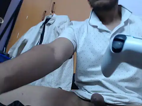 shortdickyboy online show from 04/24/26, 11:07