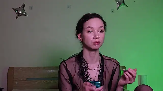 Snapshot of katycrown chatting on 01/23/25, 03:11 katycrown online show from 01/23/25, 03:11